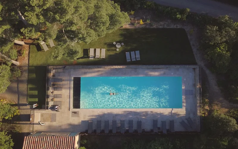 Hébergement location de vacances avec Piscine carcassonne
